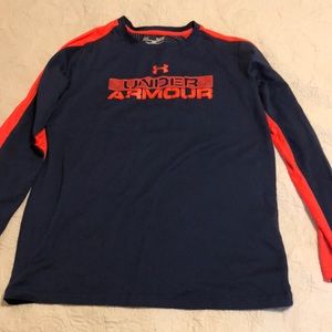 Boys UA long sleeve shirt
